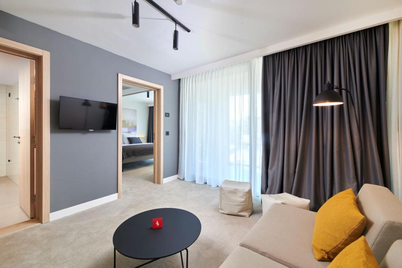 Hotel Park Plava Laguna ポレッチ エクステリア 写真