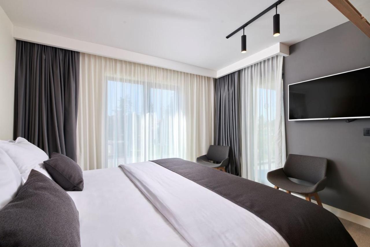 Hotel Park Plava Laguna ポレッチ エクステリア 写真